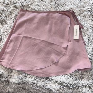 🌸 FRANCESCAS WOMENS SILK WRAP MINI SKIRT NWT 🌸